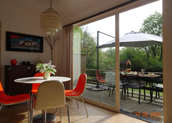 Retro Getaway At The Meuse Valley