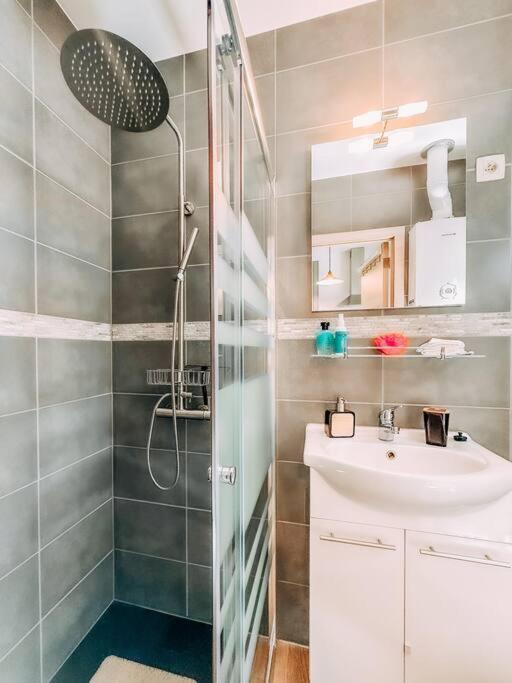 Apartment Retro Getaway At The Meuse Valley *