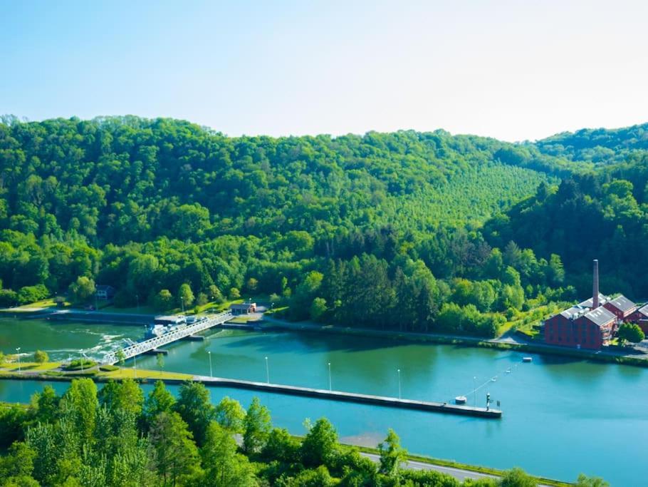 Apartment Retro Getaway At The Meuse Valley Waulsort