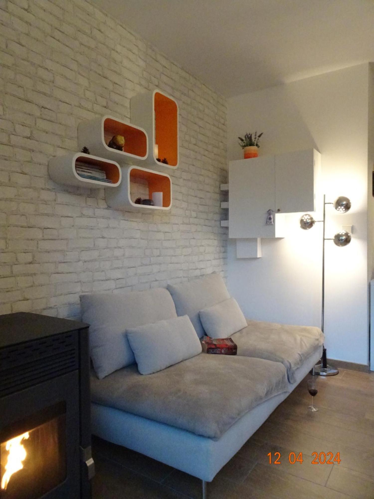 Retro Getaway At The Meuse Valley *